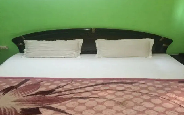 Airport Hotel Monarch