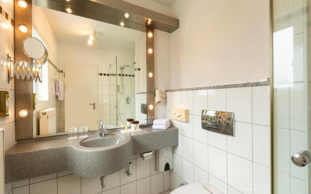 Sunday Resort Marina 1-bedroom Apartment