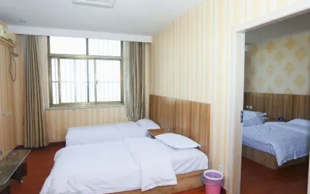 Shenzhou Tianlong Express Hotel