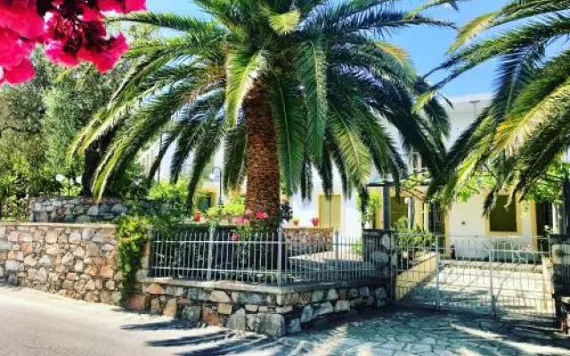 Pansion Episkopi Studios