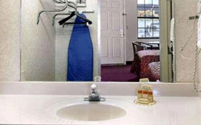 Gray Inn and Suites