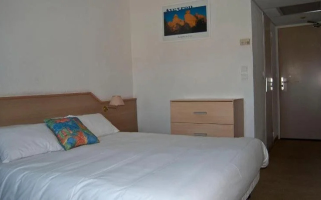 Millau Hotel Club