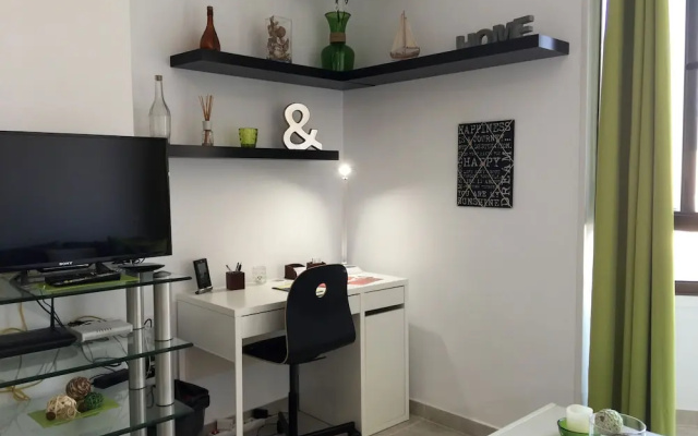 Mai Apartment I