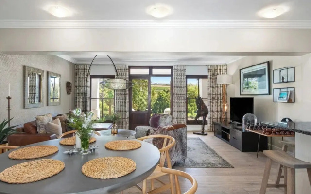 Winelands Golf Lodges at De Zalze