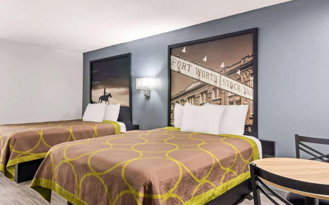 Super 8 by Wyndham Grand Prairie Southwest