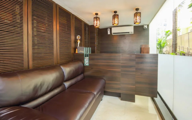 FabHotel Swamini Niwas Malad East