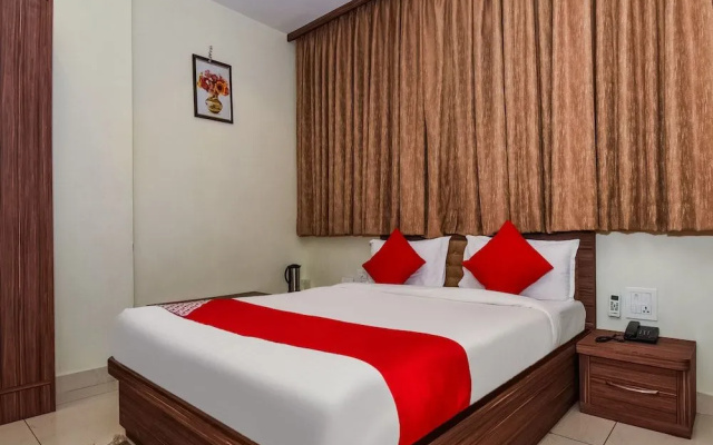 Hotel Raj