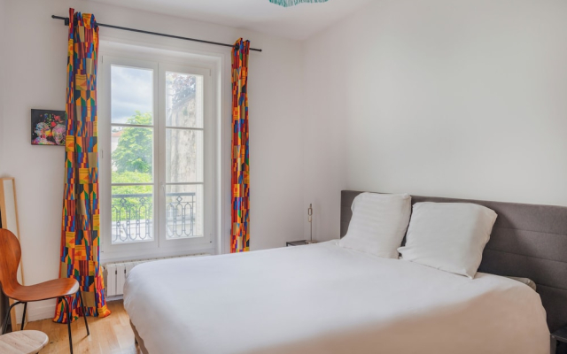 Paris Porte Maillot Design residence