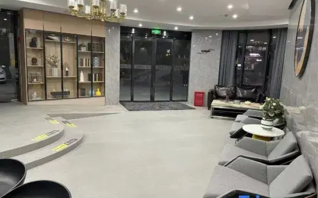 Yuyi Hotel (Nantong University Sports and Exhibition Center)