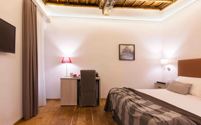 Giuturna Boutique Hotel