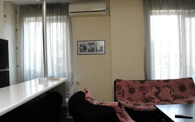 Flat Afaqidze