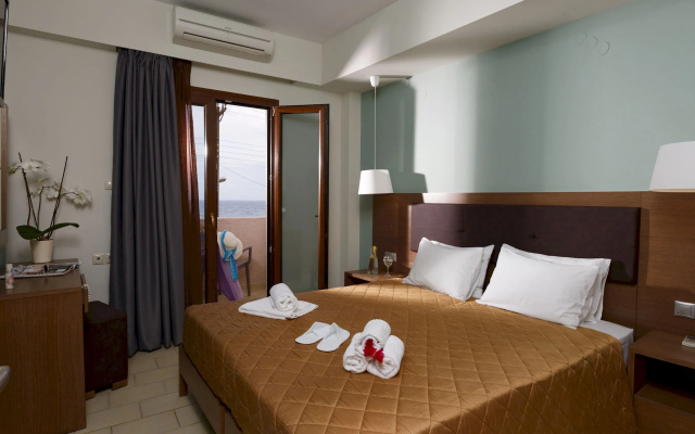 Pan Asia Seaview Apartment 3