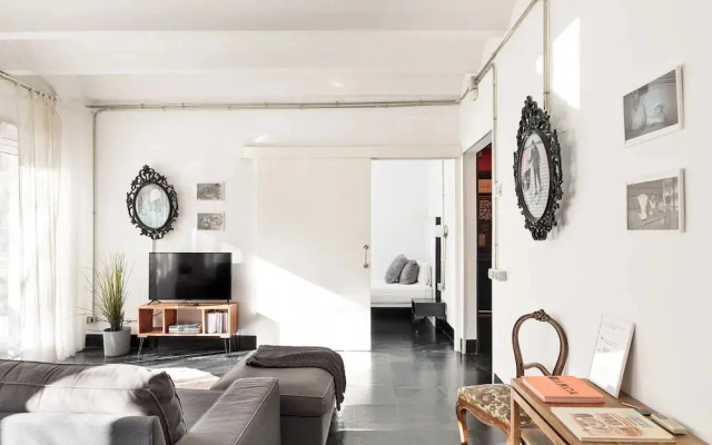 Eulalias Lodges Barcelona