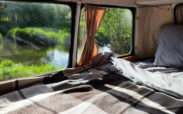 Глэмпинг Hippy Hotel (Хиппи)