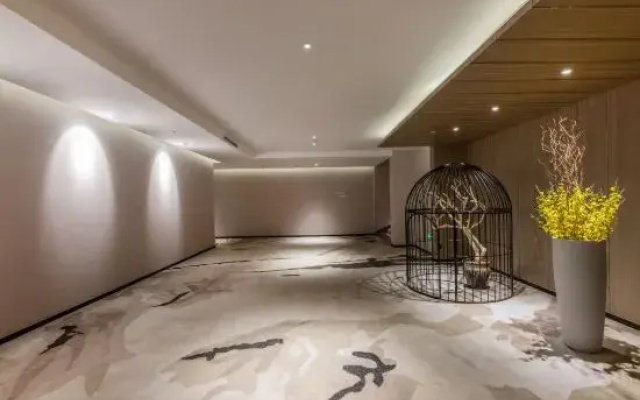 31/2000  Baiyi Hotel (Zhujiang Road Hotel, Mudu ancient town, Suzhou)