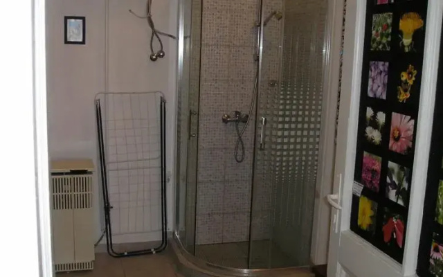 Sasfeszek Apartment