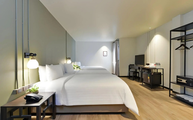 Old Thai Heng Hotel