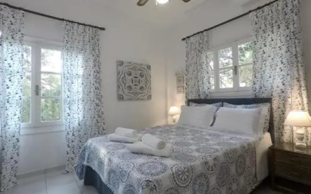 Holiday Home 2 Bedrooms - Kiani Akti