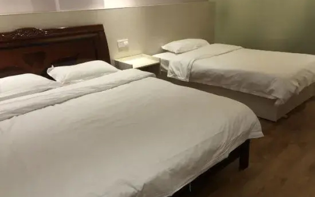 Stylish Jing Ethnic Homestay (Golden Beach on Wanwei Island)
