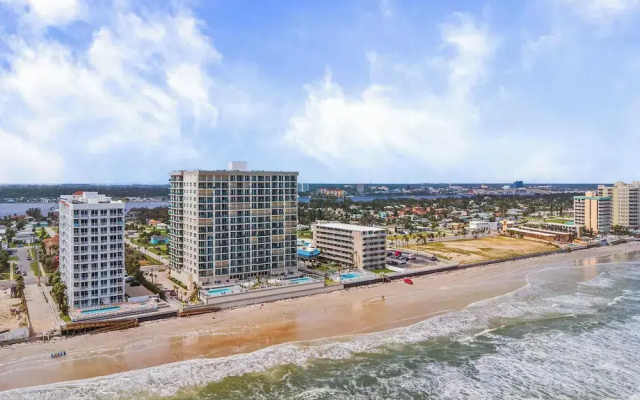 Opus 501 by Distinctive Beach Rentals
