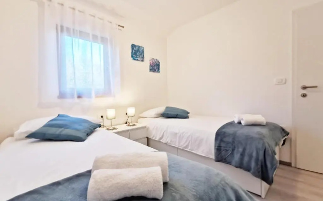 Apartment Marina