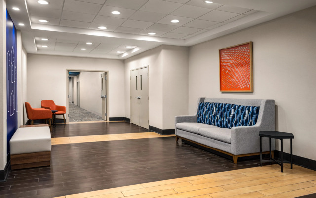 Holiday Inn Express McDonough by IHG