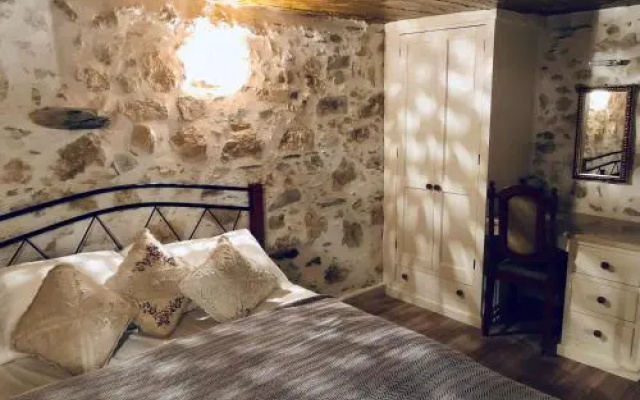 Villa Kamares Boutique Spa Apartments