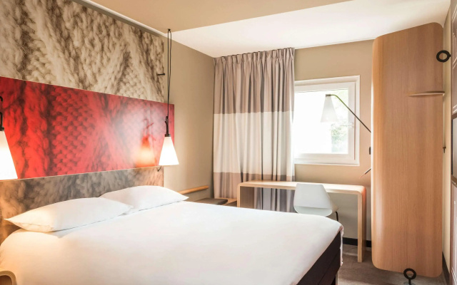 Ibis Casa-voyageurs
