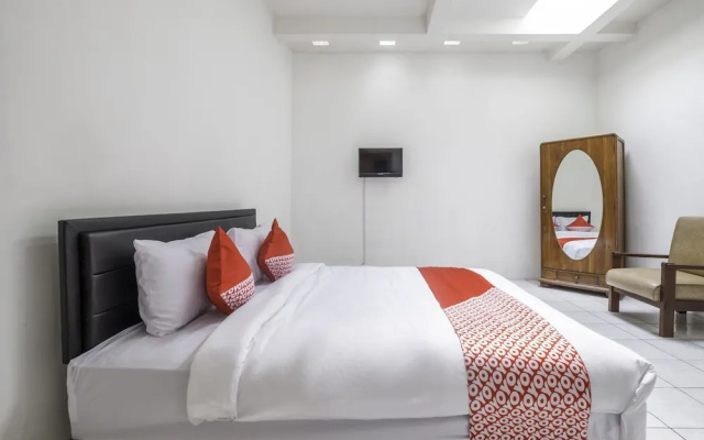 OYO 2381 Nabila Residence Syariah