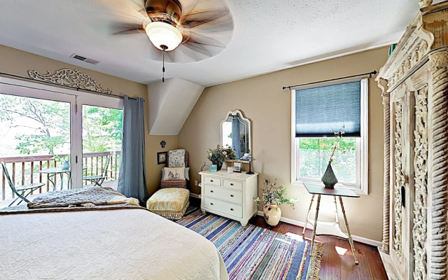 2637 Pisgah Forest - 3 Br Home