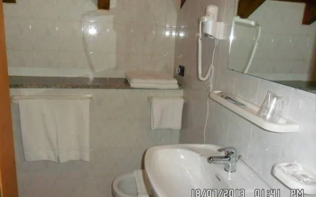 Il Campanile Hotel - La Cantina Del Pittore