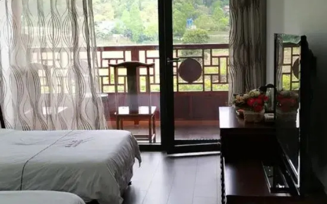 Conlin House Hotel