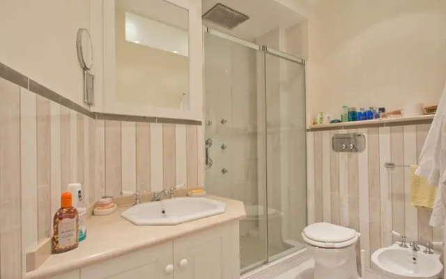 Alassiobnb Apartment