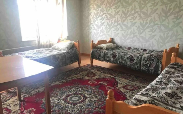 Jonon Tours & Guesthouse