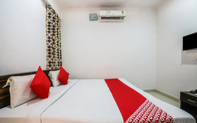 Hotel Harsh by OYO Rooms