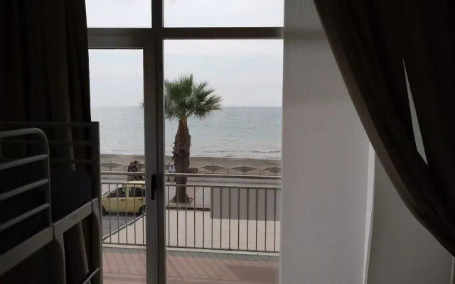 Riviera B&B