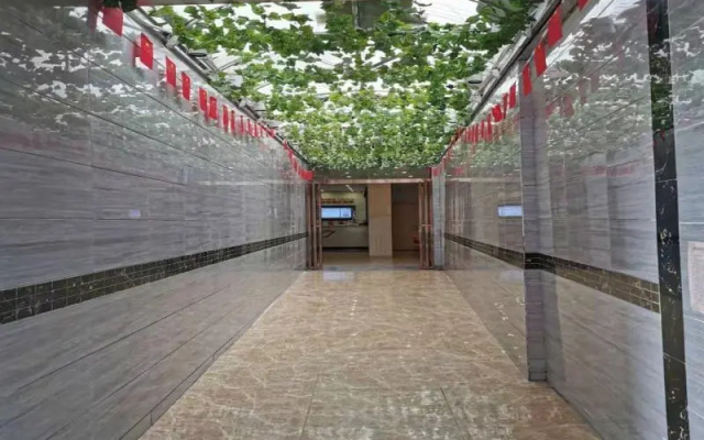 Shell Hefei Luyang District Sipai Building Subway Station Hotel