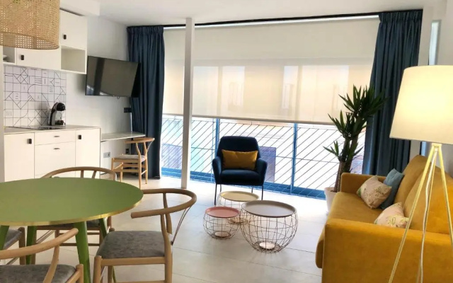 PATIOdeLUZ - Stylish apartments in Párraga 13
