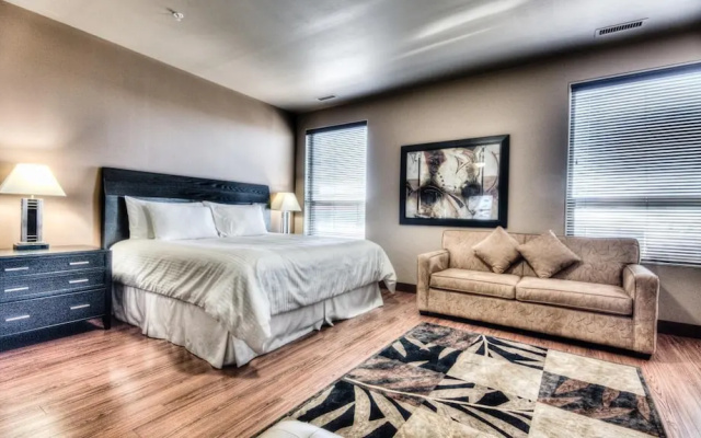 Grand Inn & Residence