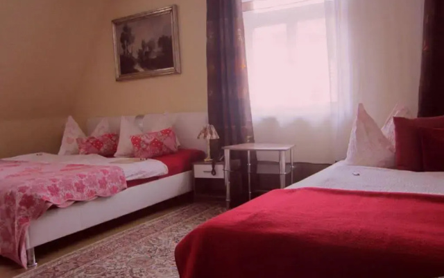 Hotel Adler