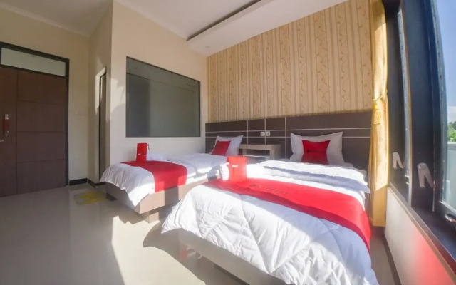 RedDoorz Near Uniba Banyuwangi