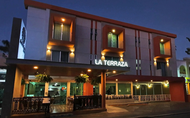 Azteca Inn