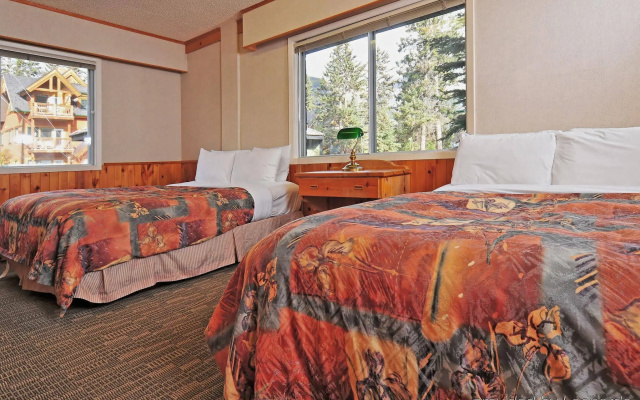 Driftwood Inn