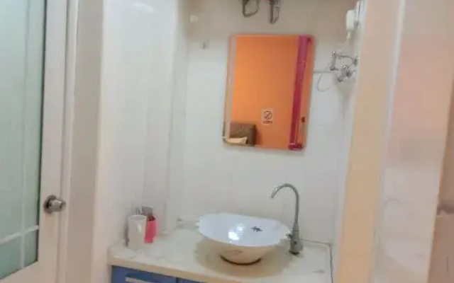 Changsha Road Renjia Hotel Apartment (Changsha University of Technology)