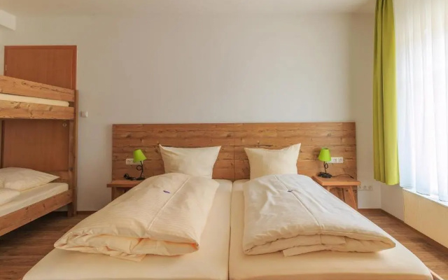 Landhotel Gary