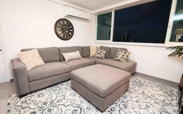 Blissful 3BR Art District Apt with PK & Fast WiFi