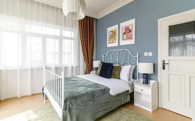 Chic and Cozy Flat Near Istiklal Street in Beyoglu
