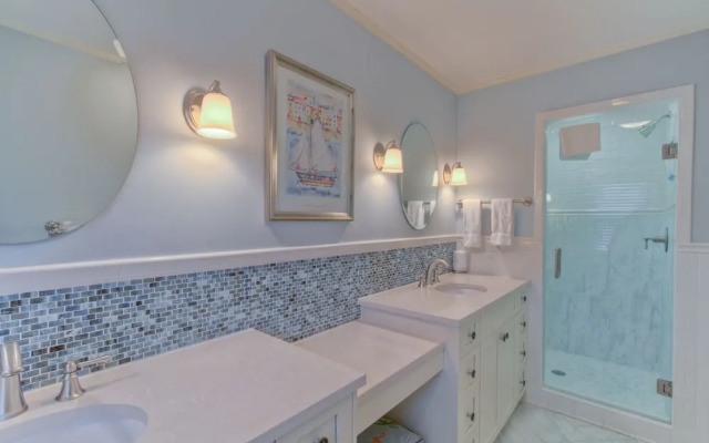 4322 15th Street by Hodnett Cooper