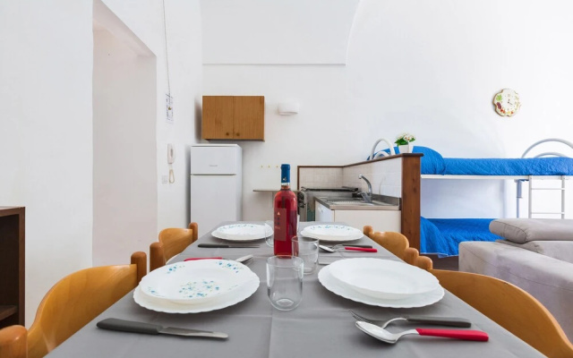 2380 Casa Crispi
