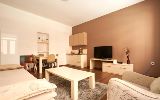Adi’s Apartman